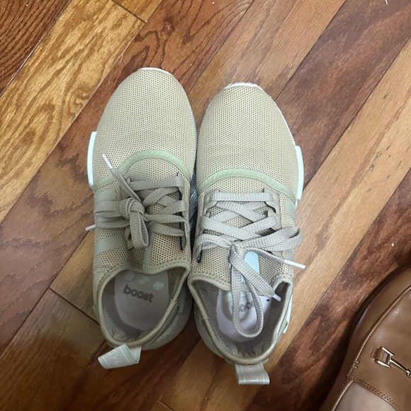 Adidas NMD r1 nude color - Picture 4 of 4